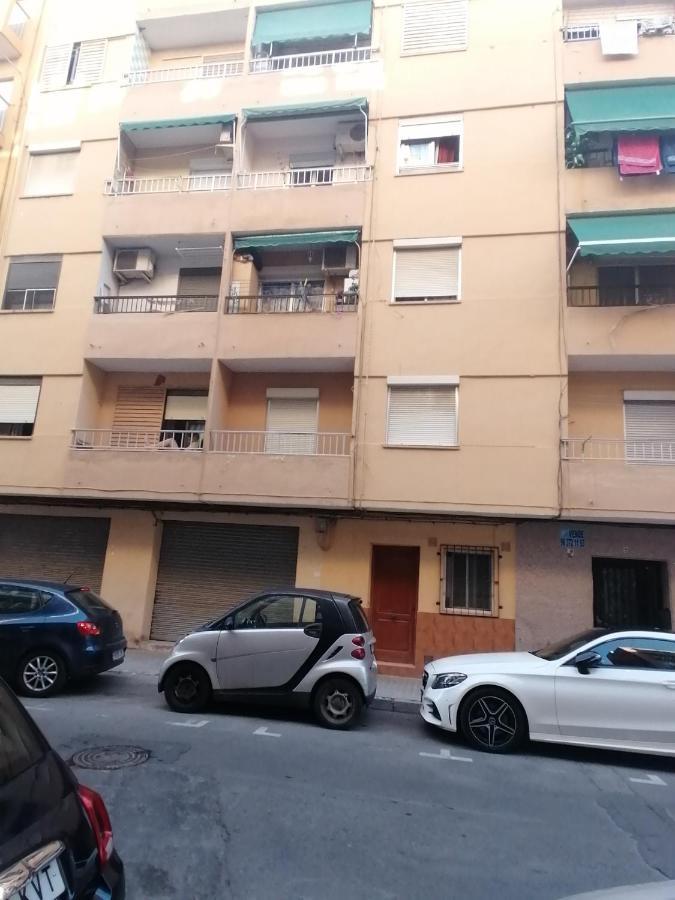 דירות ולנסיה Piso En Malvarrosa מראה חיצוני תמונה
