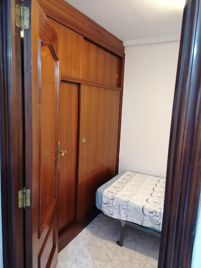 דירות ולנסיה Piso En Malvarrosa מראה חיצוני תמונה