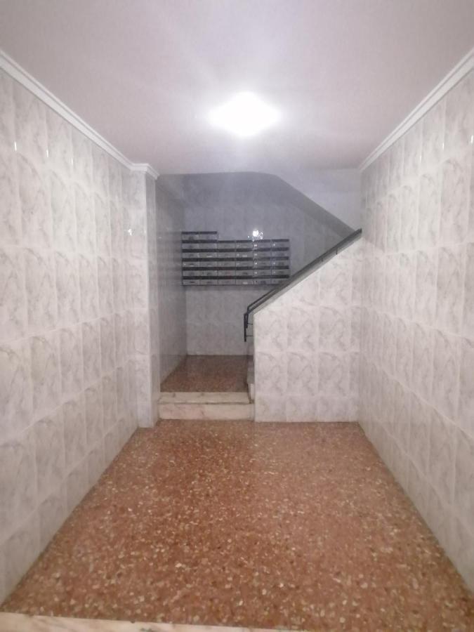 דירות ולנסיה Piso En Malvarrosa מראה חיצוני תמונה