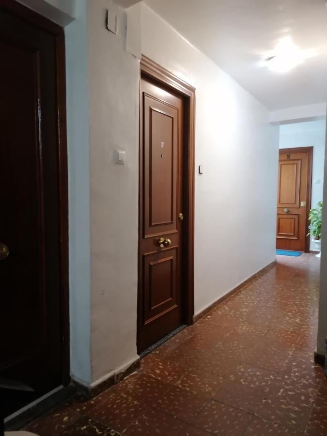 דירות ולנסיה Piso En Malvarrosa מראה חיצוני תמונה